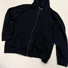 Vest Zwart, zoals gemeld door Qbuzz GD Groningen Peizerweg met iLost