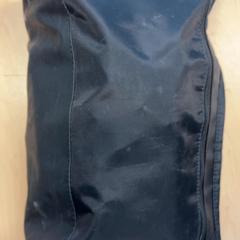 Komuneko poltsa, gisa salatu by RET iLost erabiliz