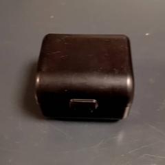 Adapter Zwart, rapporterat av Van der Valk Hotel Sneek med iLost