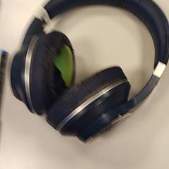 Auriculares Blauw, ha sido reportado por Vrije Universiteit Amsterdam con iLost