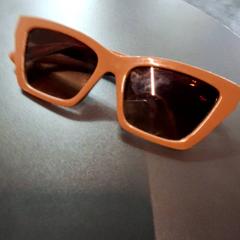 Lunette de soleil Couleur cafe creme, as reported by IKEA Nice Saint Isidore using iLost