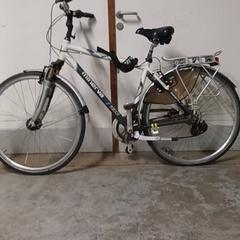 Bicicleta masculina Minerva Wit-Blauw, segundo informou Fietsdepot Hasselt usando iLost