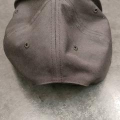 야구모자, iLost를 사용하여 Rotterdam The Hague Airport에 보고됨