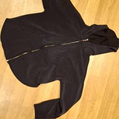 Women's jacket, as reported by IKEA Nice Saint Isidore using iLost
