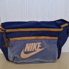 Táska, amint azt Transdev Gooi en Vechtstreek az iLost segítségével jelentette.