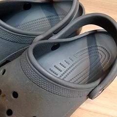 Crocs, rapporterat av Beekse Bergen Resorts en Hotel med iLost