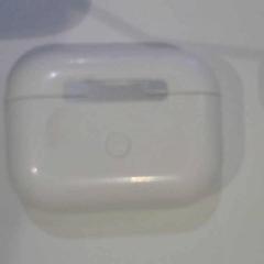 Hörlursfodral boitier ecout, rapporterat av Relais Azalys med iLost