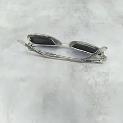 Eguzkitako betaurrekoak solglasô9, gisa salatu by IKEA Malmö iLost erabiliz