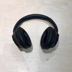Cuffia, come riportato da IKEA原宿 utilizzando iLost