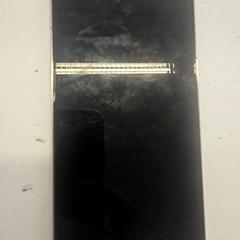 Okostelefon, amint azt GVB az iLost segítségével jelentette.