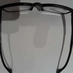 Lunette de vue noire, gisa salatu by TCL iLost erabiliz
