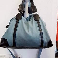 Ryggsäck, rapporterat av Hermes Eindhoven med iLost