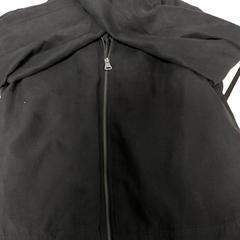 Kleding zwart, ha sido reportado por Centraal magazijn con iLost