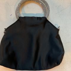 Torebka damska Ali m, zgłoszono przez Gemeente Amsterdam przy użyciu iLost