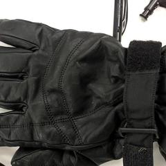 Kleding - Handschoenen, gemeldet von Centraal magazijn über iLost