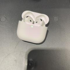 Airpod, rapporterat av Pathé Tilburg Stappegoor med iLost