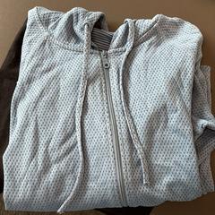 Vesta blauw, jak nahlášeno Gebo Tours pomocí iLost