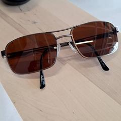 Zonnebril, zoals gemeld door IKEA Rouen Tourville-La-Rivière met iLost