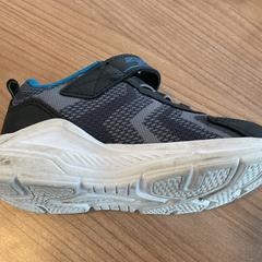 Scarpa, come riportato da Breng Arnhem utilizzando iLost