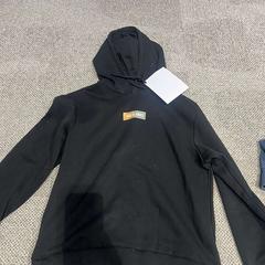 Bluza z kapturem, zgłoszono przez Gebo Tours przy użyciu iLost