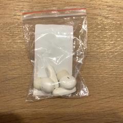 Airpod airpods, ako bolo nahlásené MEININGER Hotel Amsterdam City West pomocou iLost