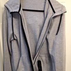 Vest, as reported by Qbuzz DMG using iLost