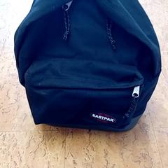 Zaino - zwart, come riportato da Centraal magazijn utilizzando iLost