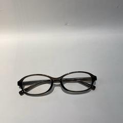 老眼鏡, amint azt IKEA横浜 az iLost segítségével jelentette.