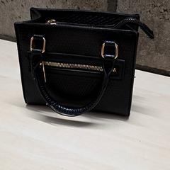 가방, iLost를 사용하여 Arriva Oost-Brabant에 보고됨