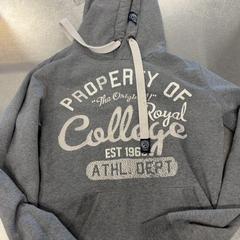 Sweater, as reported by IKEA Haarlem using iLost