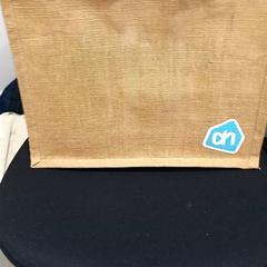 Saco de pano, como reportado por allGo Almere utilizando o iLost