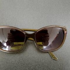 Glasses, as reported by Regio Limburg - Leuven using iLost