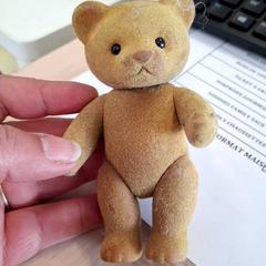 Ourson, segons ha informat IKEA Rouen Tourville-La-Rivière mitjançant iLost