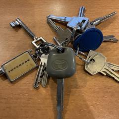 Kulcsok, amint azt Gemeente Amsterdam az iLost segítségével jelentette.