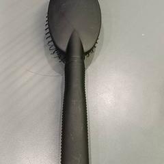Brosse à cheveux, a été signalé par Qbuzz GD Groningen HS utilisant iLost