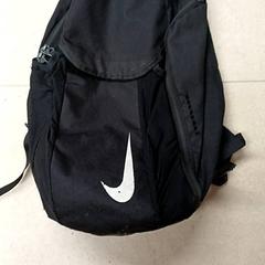 Backpack Zwart, as reported by Qbuzz GD Groningen Peizerweg using iLost