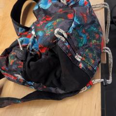 Väska, rapporterat av Pathé Utrecht Leidsche Rijn med iLost