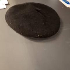 Tabuľka Beret, ako bolo nahlásené IKEA Paris - Plaisir pomocou iLost