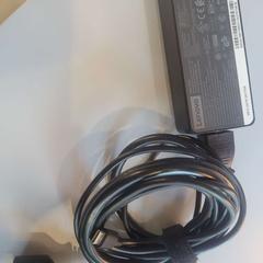 Nabíjačka prenosného počítača, ako bolo nahlásené Padualaan 101 pomocou iLost