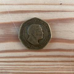 Moneda, segons ha informat hoop Kirche - Campus Bremen mitjançant iLost