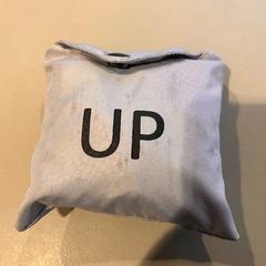 Táska gray Up bag, amint azt TU/e - Receptie Neuron az iLost segítségével jelentette.