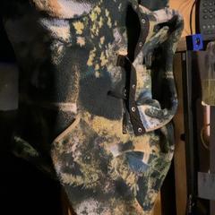 Mikina, ako bolo nahlásené MEININGER Hotel Amsterdam City West pomocou iLost