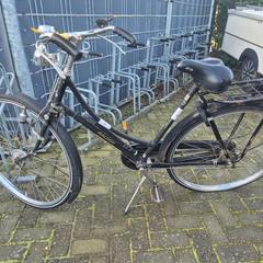 Kvinners sykkel Raleigh zwart, som rapportert av Fietsdepot Roermond ved bruk av iLost