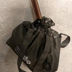 Väska - Stoffen Draagtasje Zwart, rapporterat av Centraal magazijn med iLost