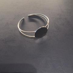 Armband, gemeldet von Van der Valk Hotel Houten über iLost