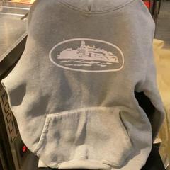 Camisola, como reportado por MEININGER Hotel München City Center utilizando o iLost