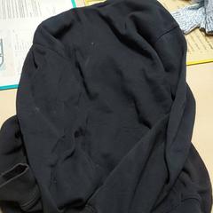 Kleding - Trui, zoals gemeld door Regio Limburg - Leuven met iLost