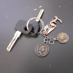 Kulcs, amint azt Qbuzz servicepunt  Emmen az iLost segítségével jelentette.