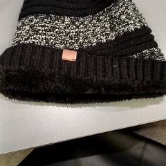 قبعة صغيرة، كما تم الإبلاغ عنه بواسطة Qbuzz GD Groningen HS عبر iLost