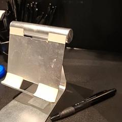 Tablet standaard, gisa salatu by Van der Valk Hotel Utrecht iLost erabiliz